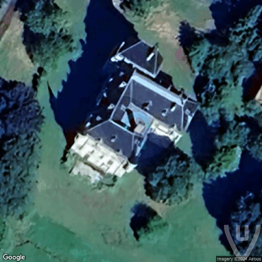 Château Matti Haapoja abandoned location in Nouvelle-Aquitaine, Nouvelle-Aquitaine, France - House for urban exploration