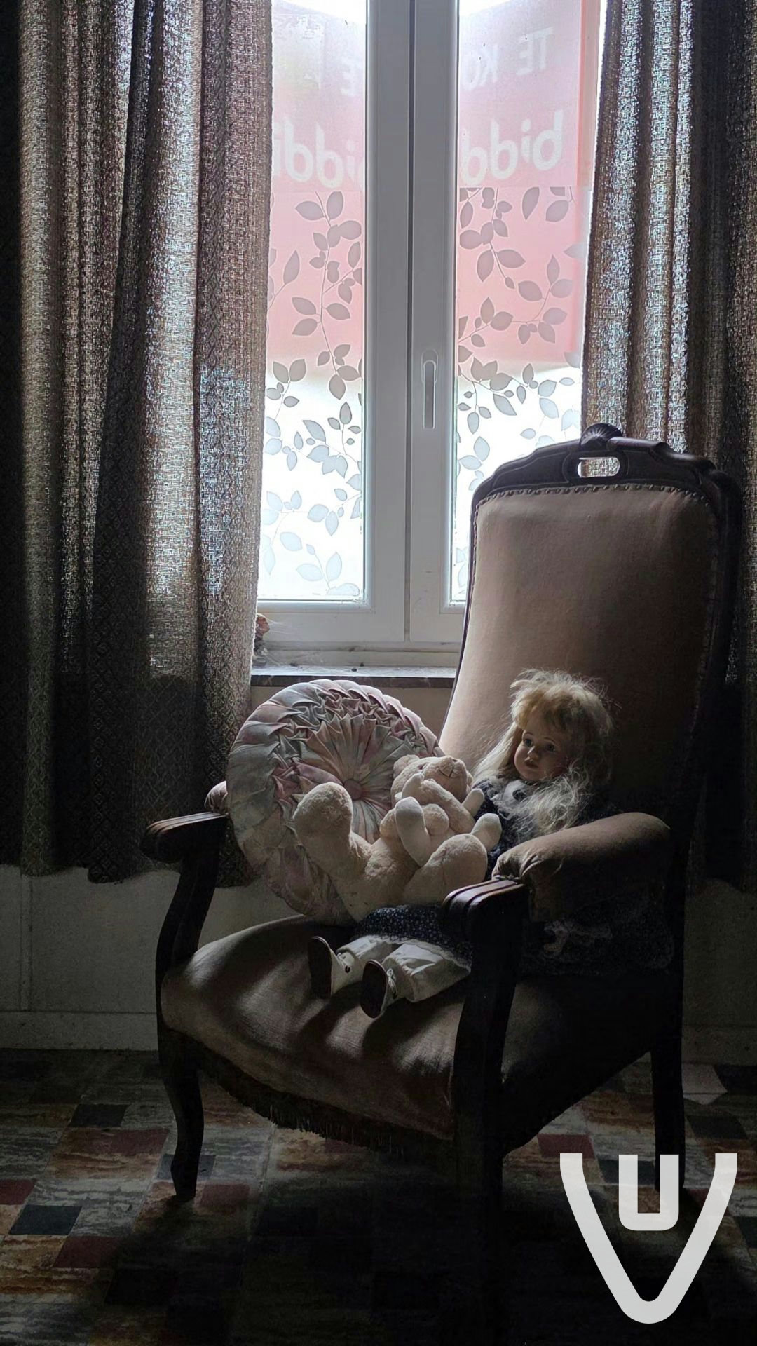 Maison Roundabout / Maison Nostalgie / Maison Porselein