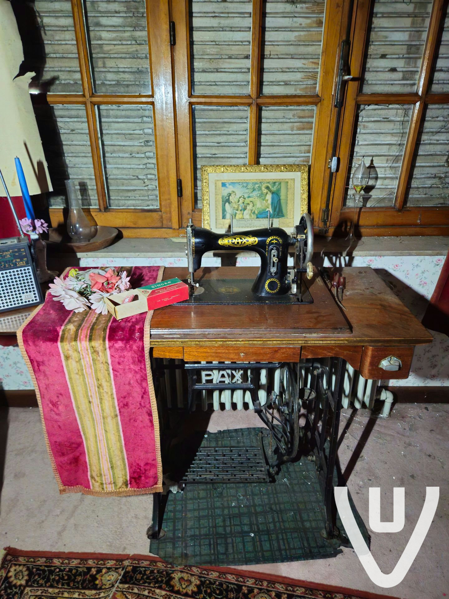 Maison Filou / Lonely House