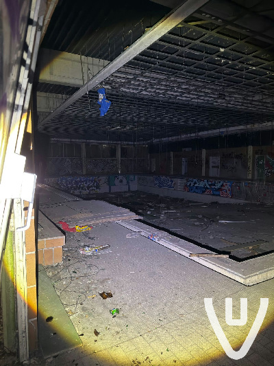 The disused Swimmingpool