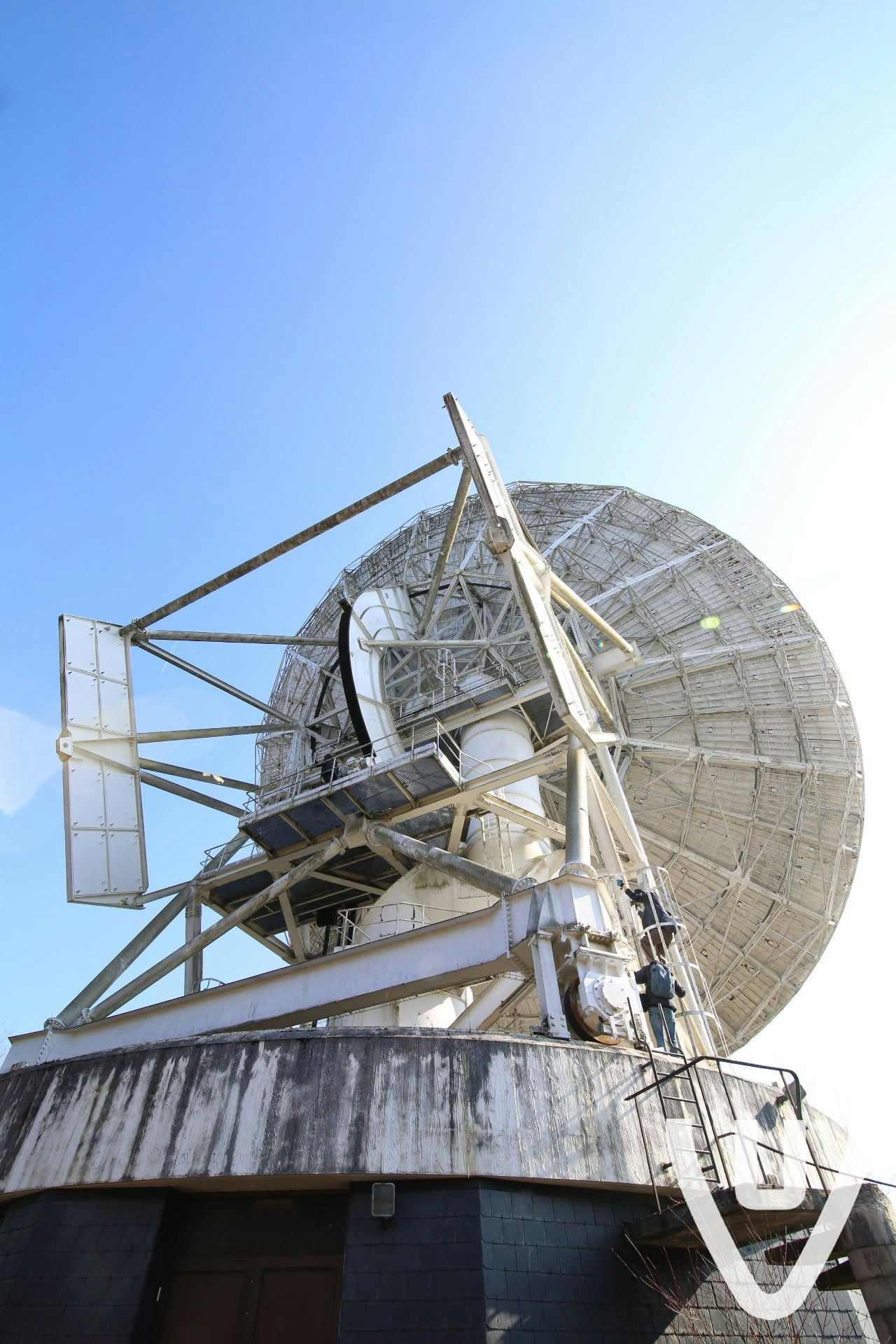 Community photo of Satellite RTT in Belgium by Photo_Miniscule - Photo 3