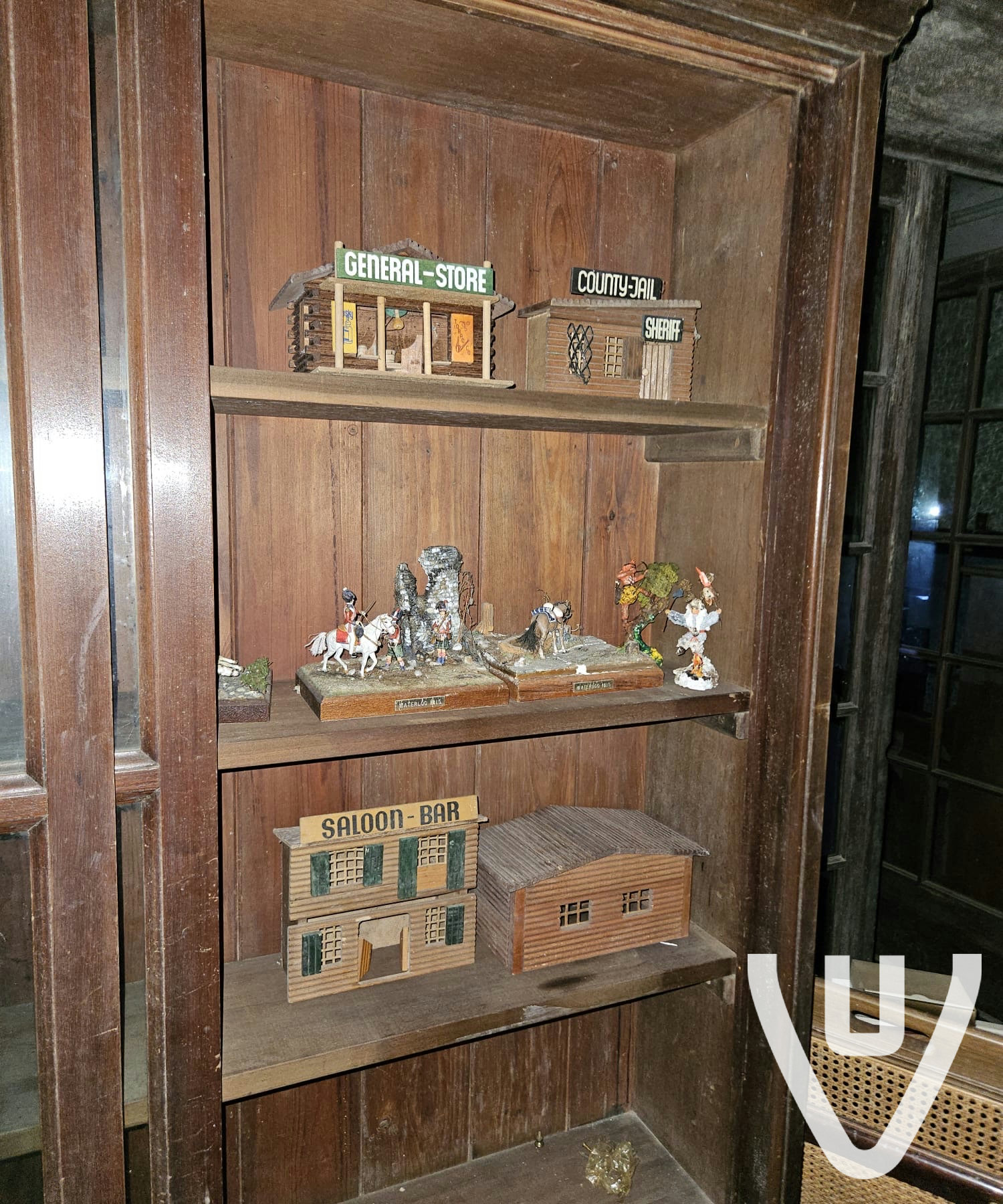 Villa Fusils / Maison Guns