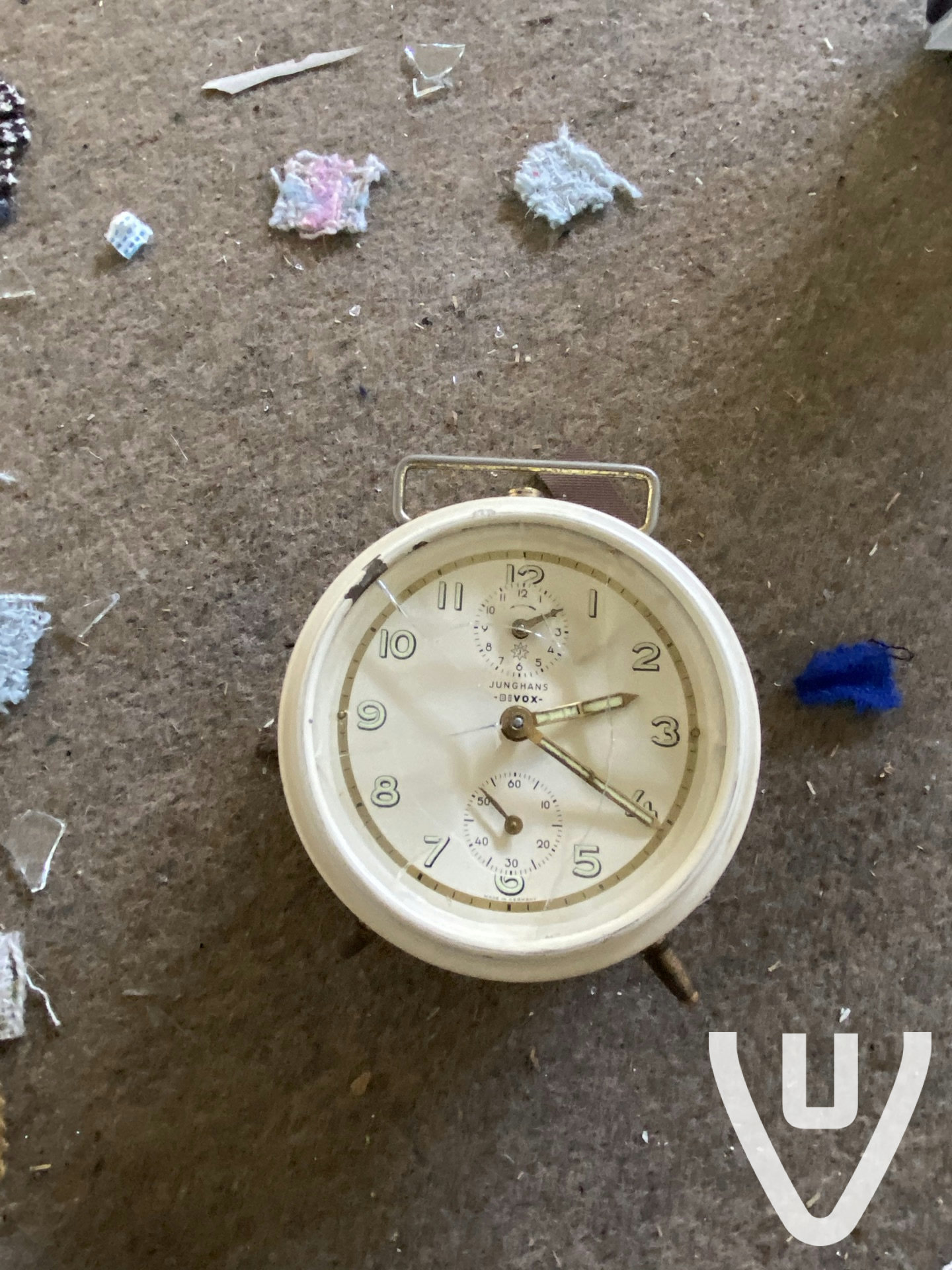 Community photo of Maison Red Curtain in Belgium by anonymous contributor - Photo 5