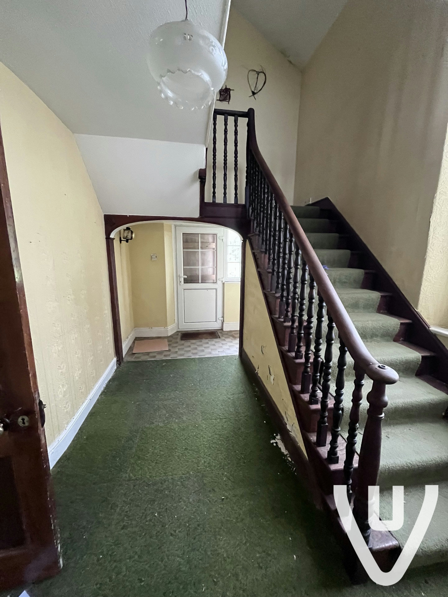 Community photo of Pembroke Farm Fouse in United Kingdom by Demi.new - Photo 1