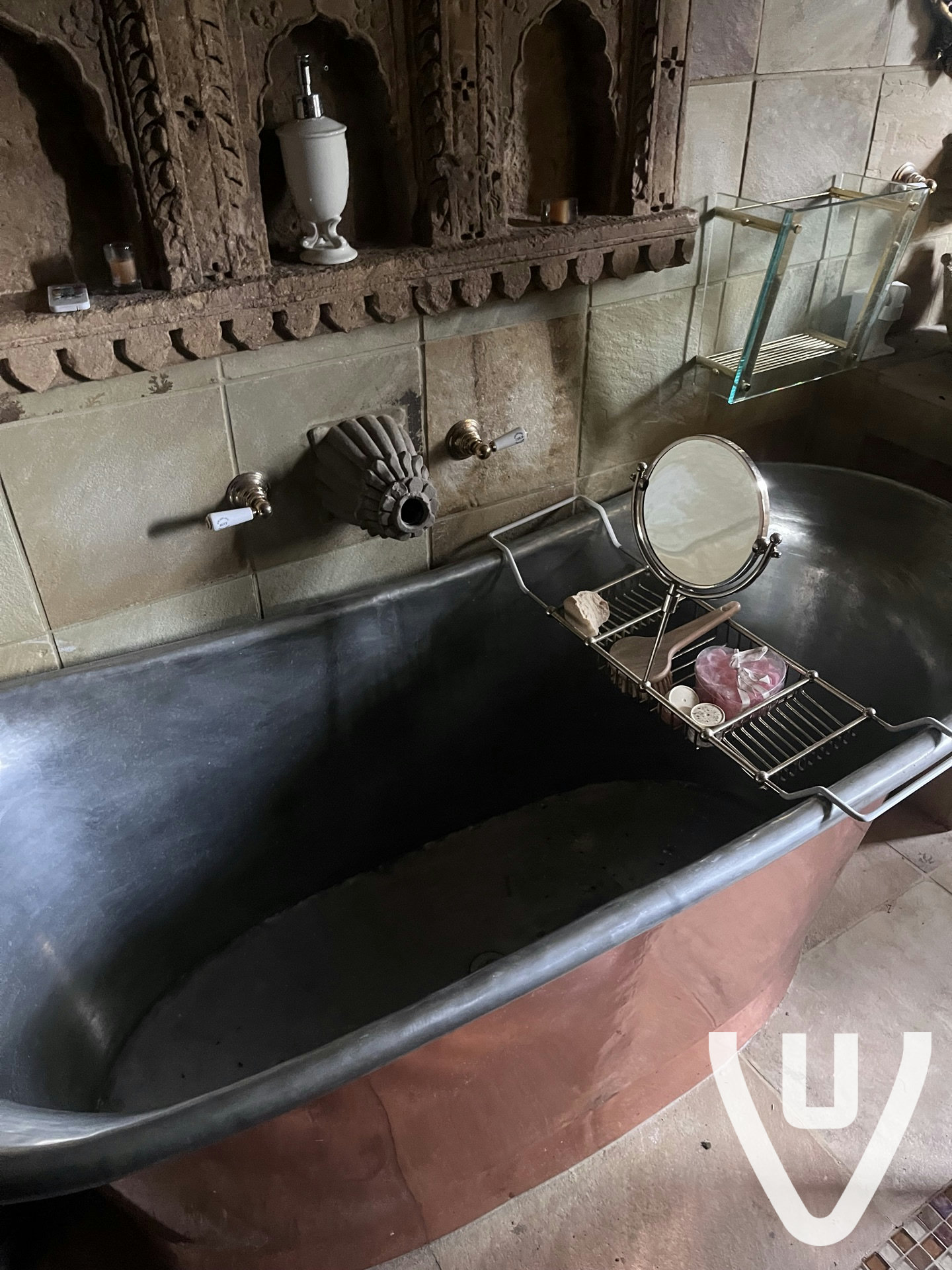 Community photo of Abandoned Saubi Mansion in United Kingdom by Demi.new - Photo 5