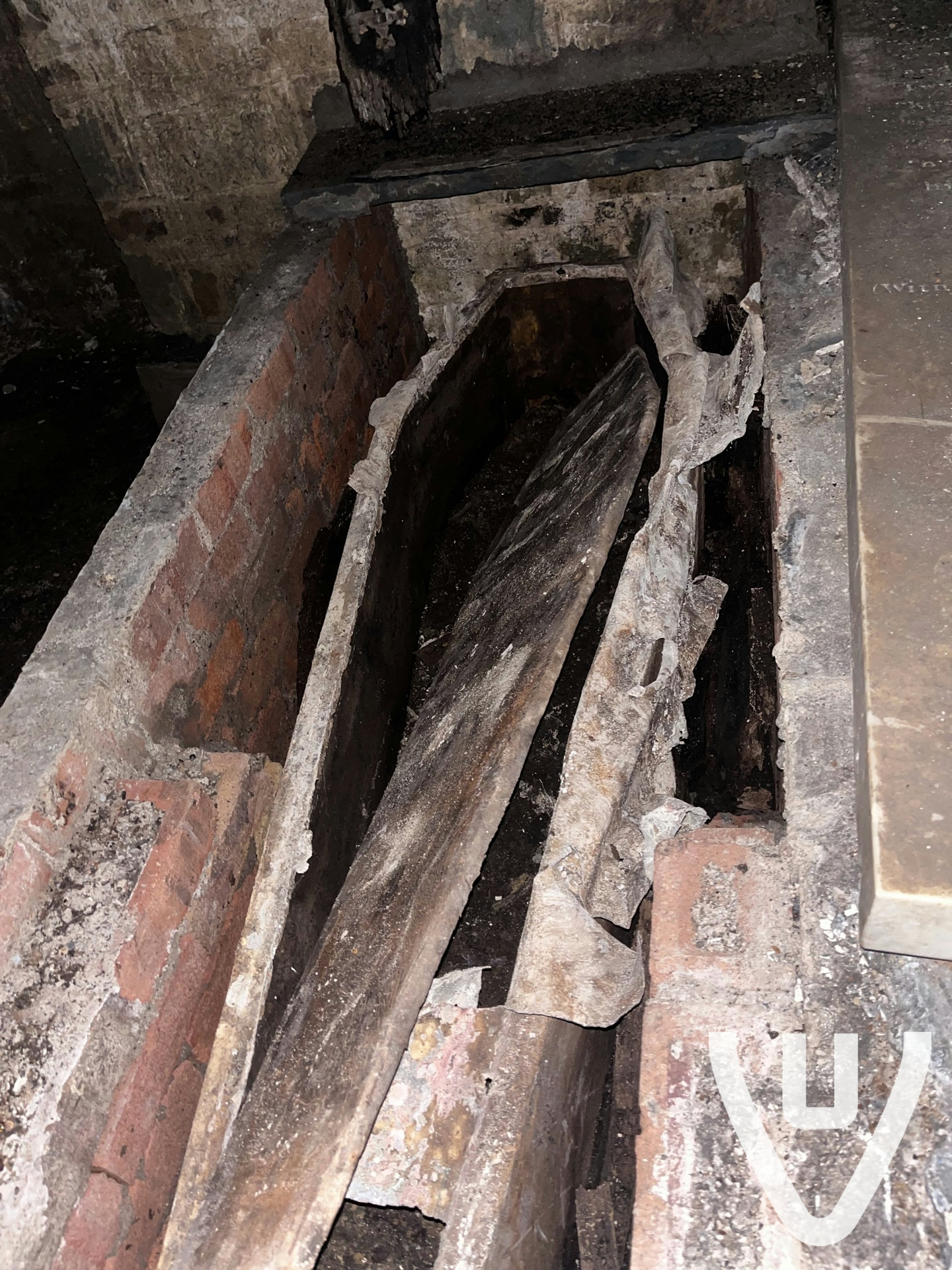 Community photo of The Church of S in United Kingdom by Demi.new - Photo 2