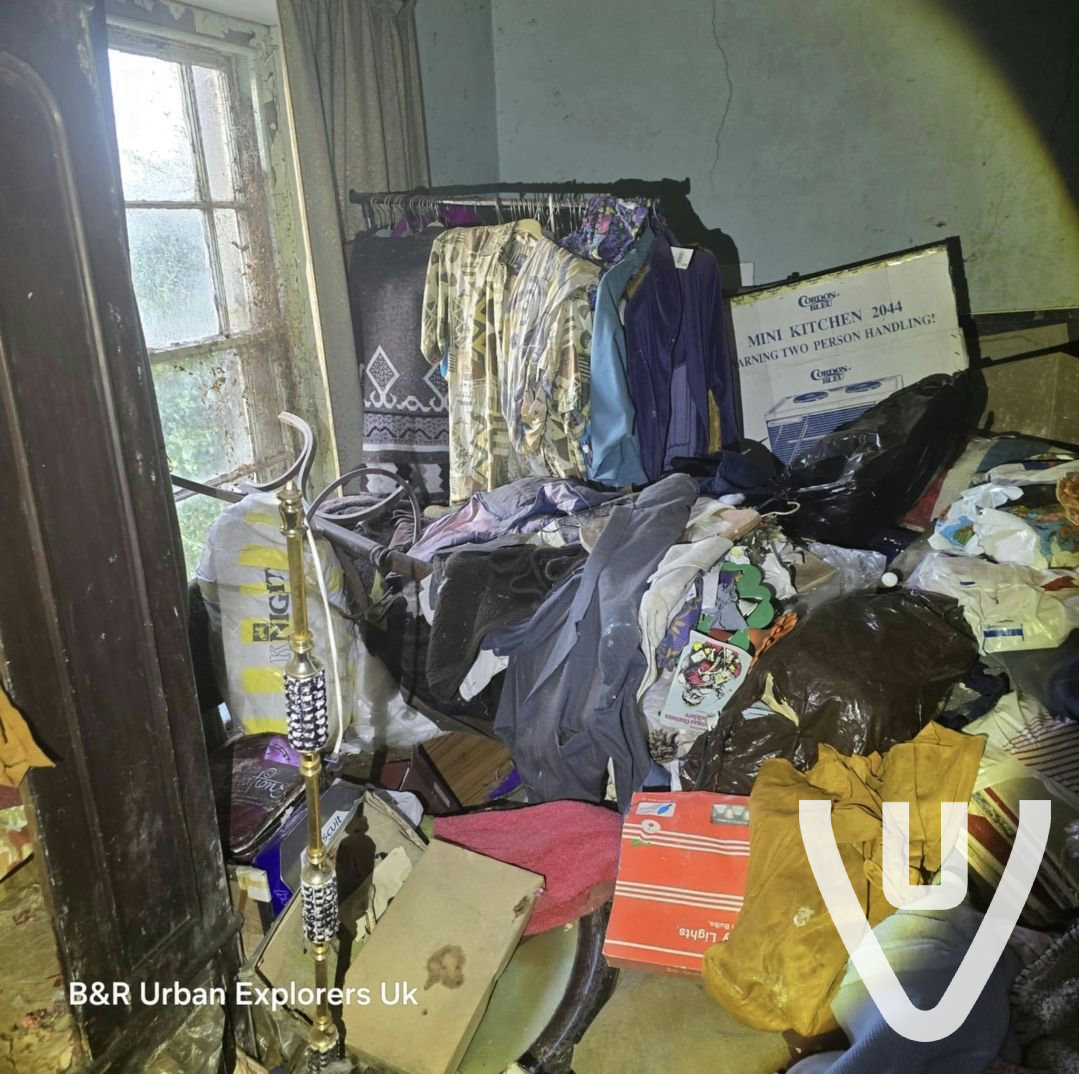 Community photo of Two houses in one street in United Kingdom by B&R Urban Explorers Uk  - Photo 4