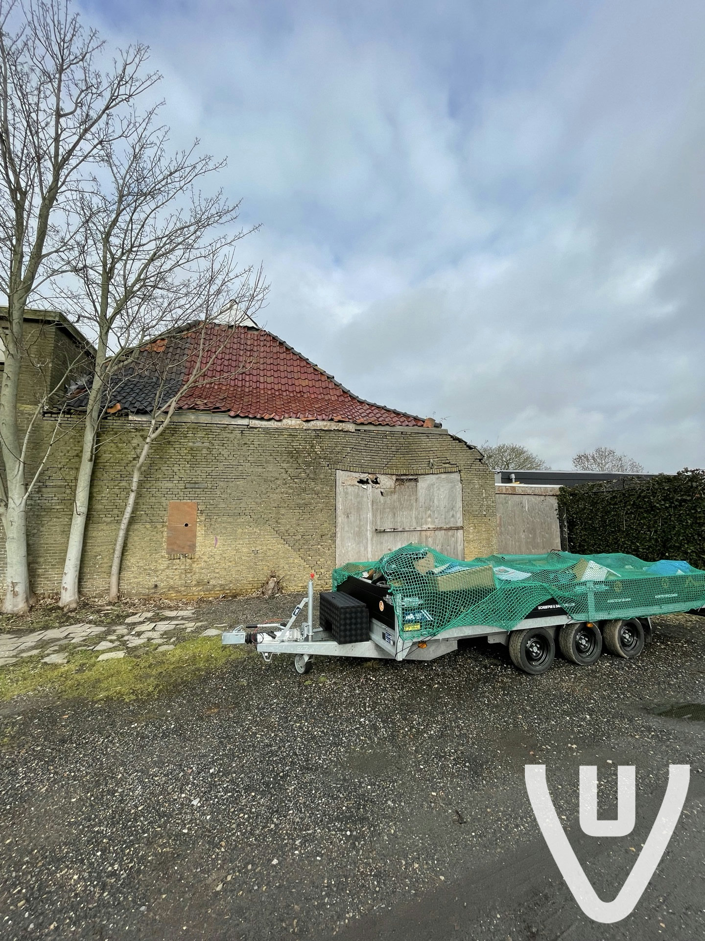 Lijkt goed dicht gespijkerd te zitten met houten platen