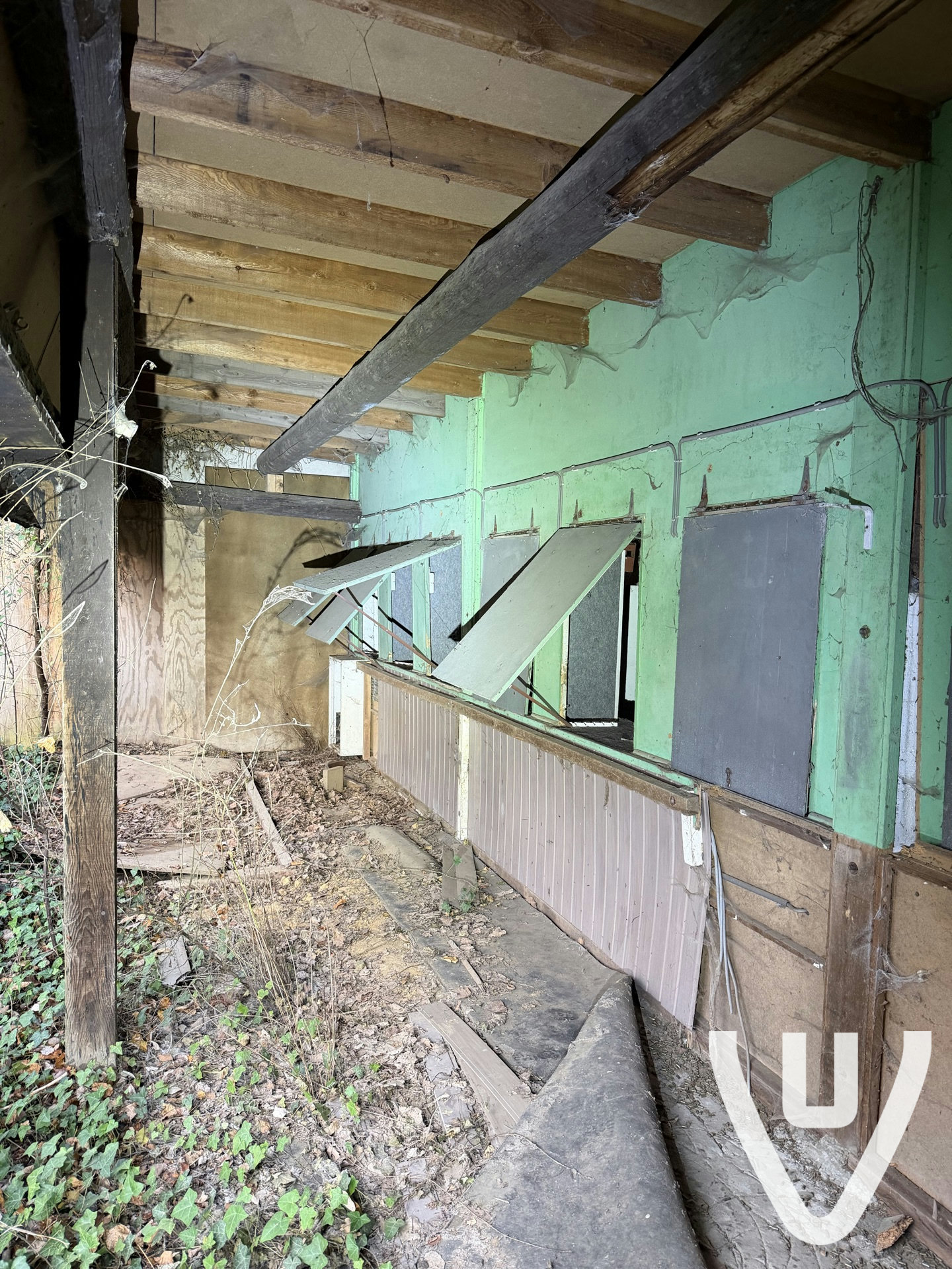 Es lohnt sich überhaupt nicht diesen Ort zu besuchen . Einfach eine langweilige ruine