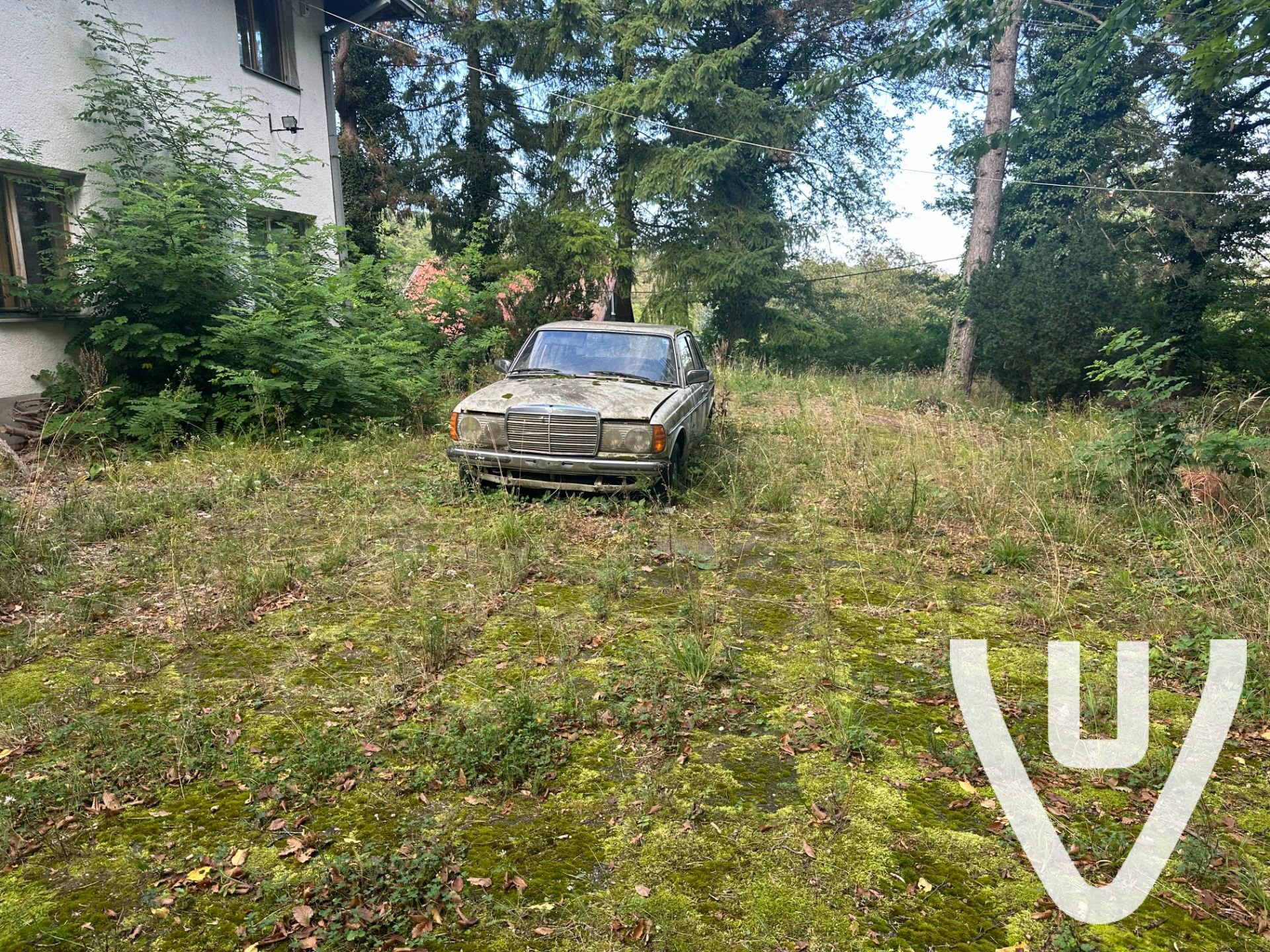 Community photo of Dom so starým Mercedesom in Slovakia by anonymous contributor - Photo 1