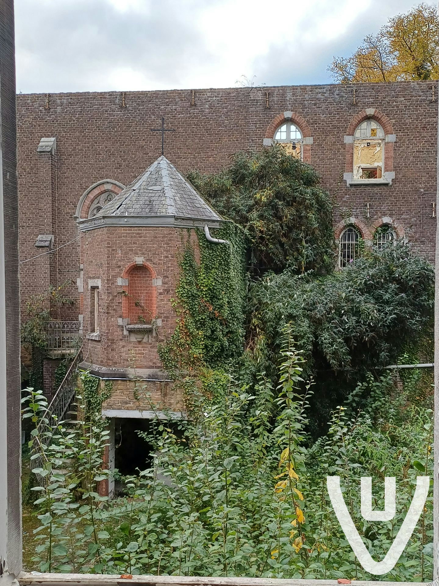 Prachtige locatie . Super actief fus ghosthunten is er geweldig .