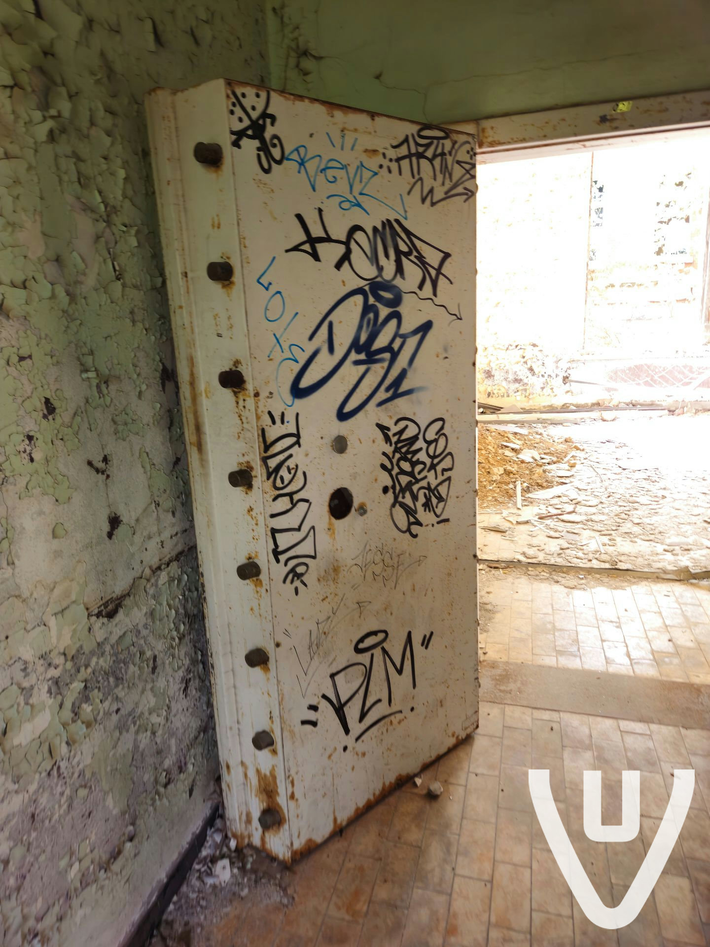 Prison H11