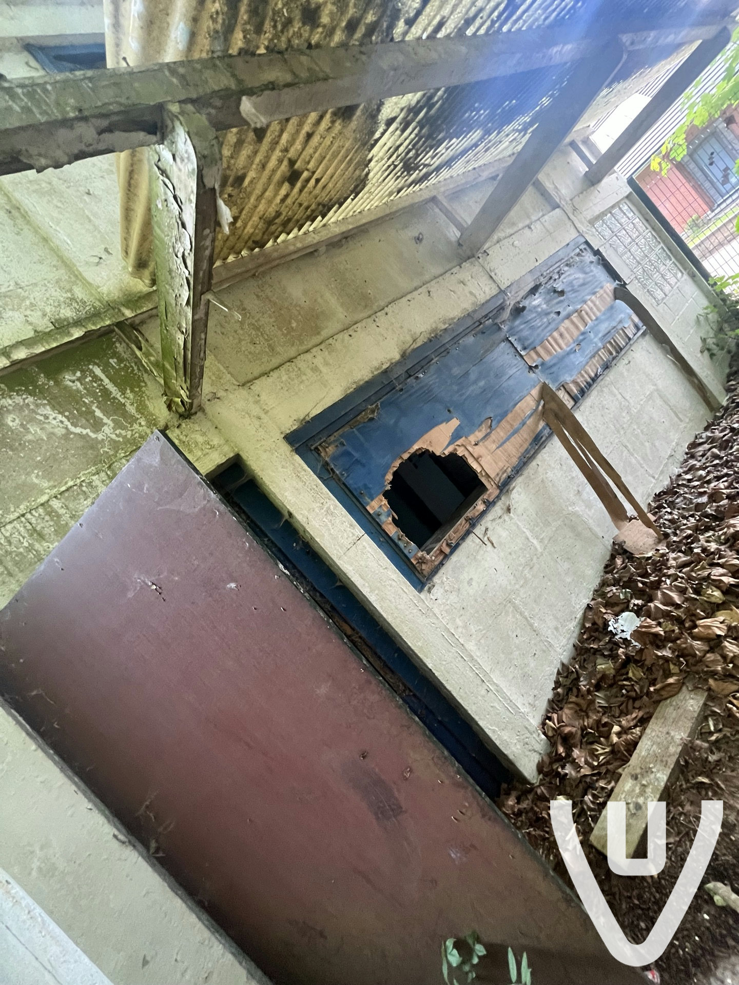 Outside swimmingpool