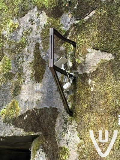 Fermé et sous video surveillance et alarme!